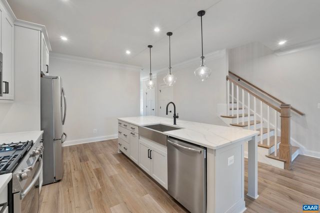 1331 LACONIA LN, Charlottesville, VA 22911