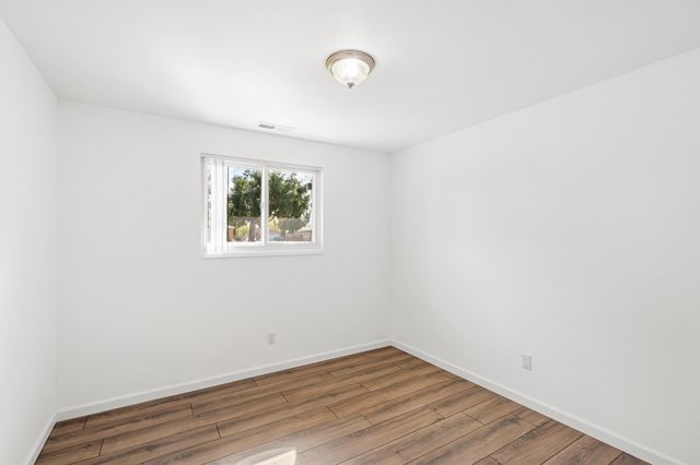 2711 Elliott Avenue, Medford, OR 97501