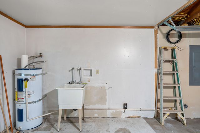 2711 Elliott Avenue, Medford, OR 97501