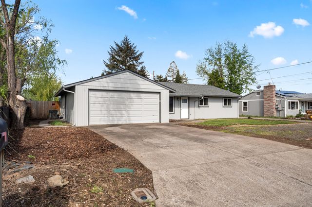 2711 Elliott Avenue, Medford, OR 97501