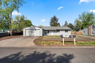 2711 Elliott Avenue, Medford, OR 97501