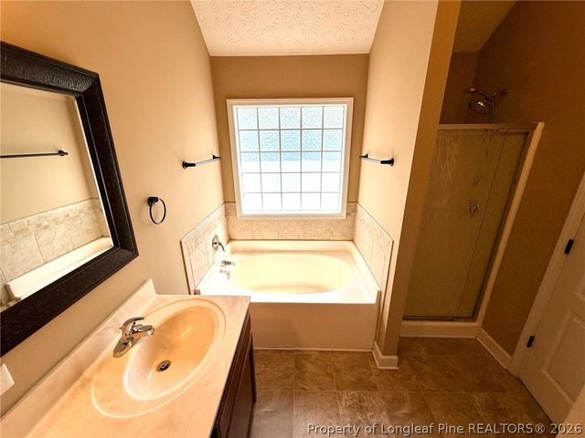 422 Jamestown Avenue, Fayetteville, NC 28303