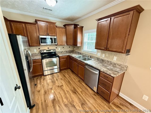 422 Jamestown Avenue, Fayetteville, NC 28303