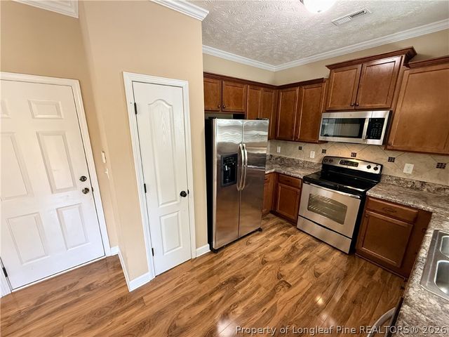 422 Jamestown Avenue, Fayetteville, NC 28303