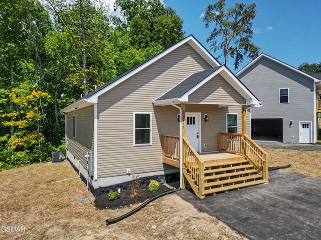 2435 Scenic Mountain Drive, Sevierville, TN 37876