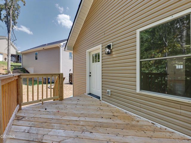 2435 Scenic Mountain Drive, Sevierville, TN 37876
