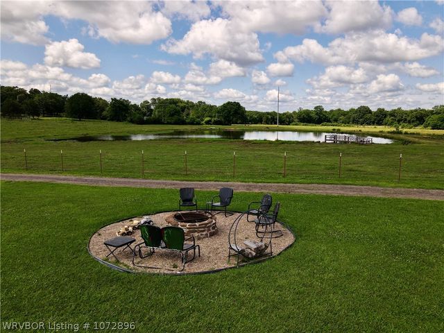 1150 White Oak Road, Waldron, AR 72958