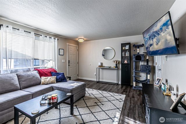 12409 121st Street E, Puyallup, WA 98374