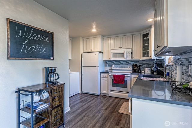 12409 121st Street E, Puyallup, WA 98374