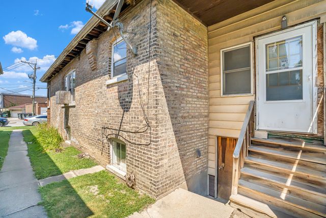 3425 Elmwood Avenue, Berwyn, IL 60402