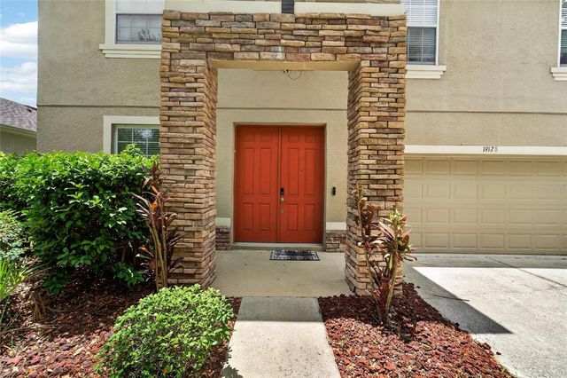 19128 MEADOW PINE DRIVE, Tampa, FL 33647