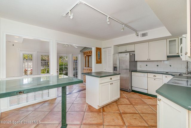 1800 S Orlando Avenue 1, Cocoa Beach, FL 32931