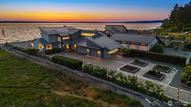 309 Seascape Dr., Camano Island, WA 98282