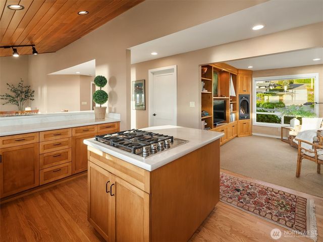 309 Seascape Dr., Camano Island, WA 98282