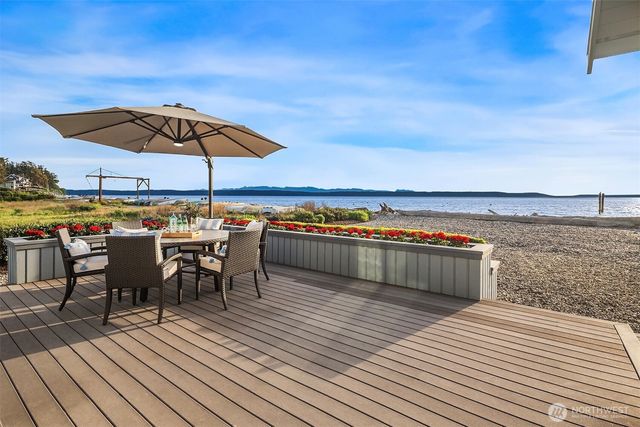 309 Seascape Dr., Camano Island, WA 98282