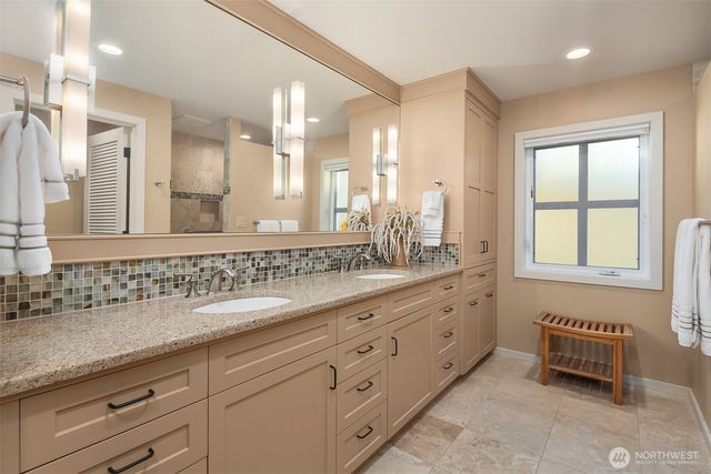 309 Seascape Dr., Camano Island, WA 98282