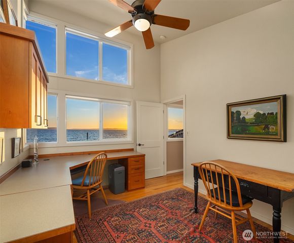 309 Seascape Dr., Camano Island, WA 98282