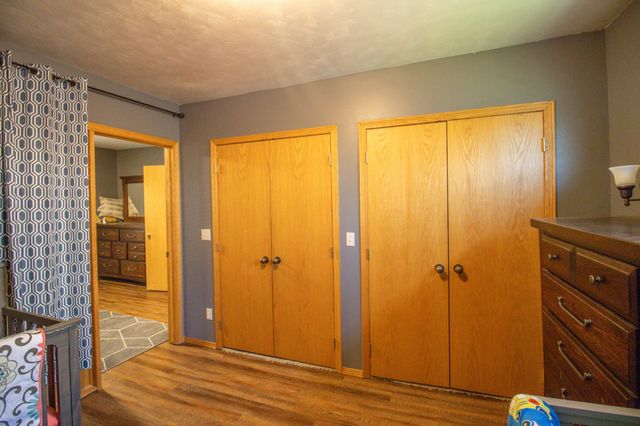 270 31st Street, Hills, MN 56138