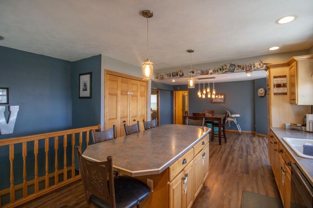 270 31st Street, Hills, MN 56138