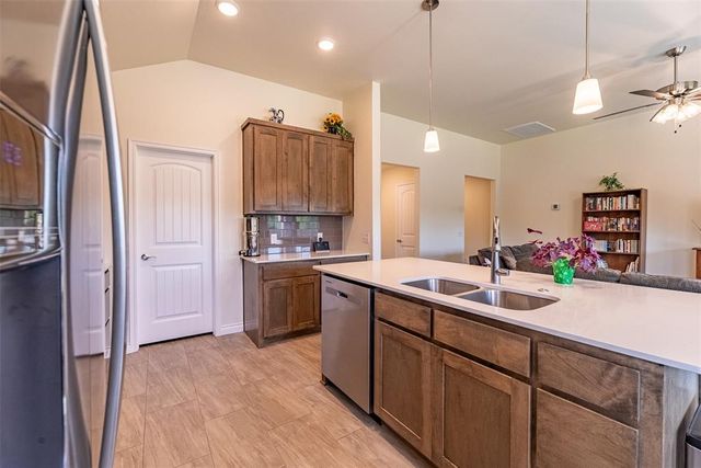 517 Prairie Drive, Guthrie, OK 73044