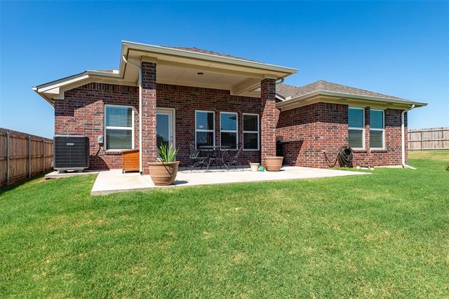 517 Prairie Drive, Guthrie, OK 73044