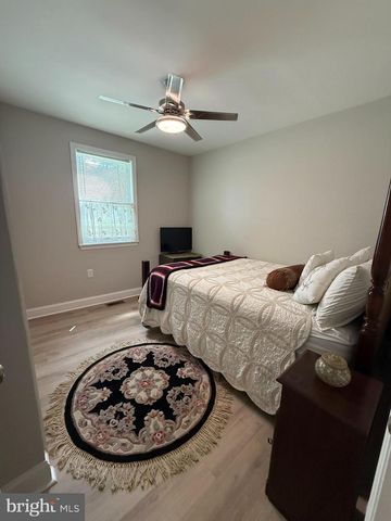 309 W EVERGREEN AVE, Somerdale, NJ 08083
