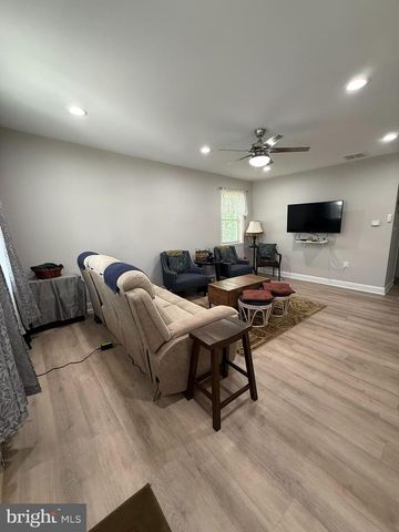 309 W EVERGREEN AVE, Somerdale, NJ 08083