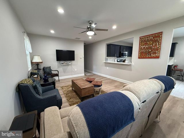 309 W EVERGREEN AVE, Somerdale, NJ 08083
