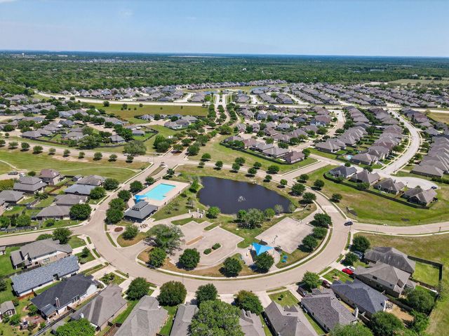 15628 Shady Brook Lane, College Station, TX 77845