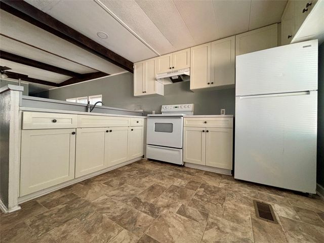13405 Commander Circle, Willis, TX 77318