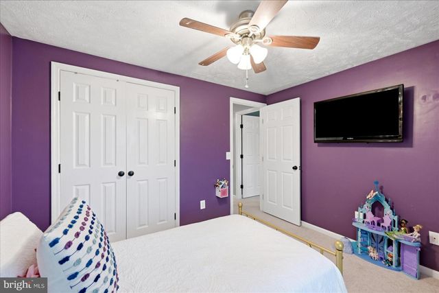 44084 FERNCLIFF TER, Ashburn, VA 20147