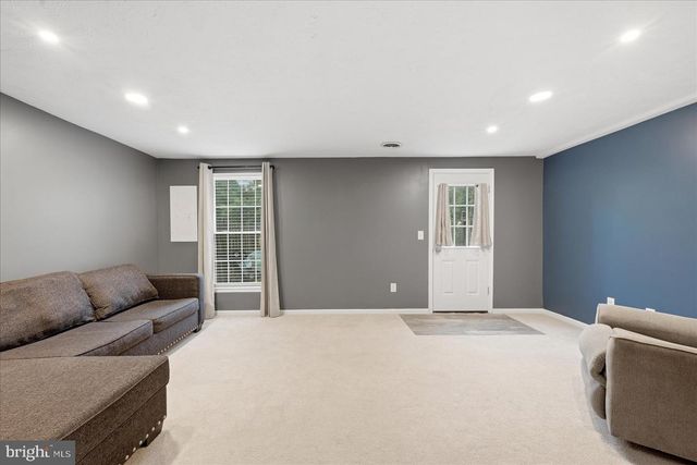 44084 FERNCLIFF TER, Ashburn, VA 20147