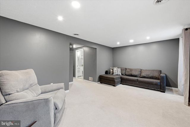 44084 FERNCLIFF TER, Ashburn, VA 20147