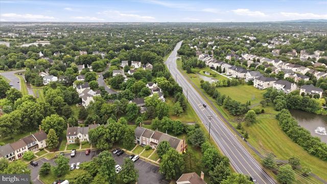44084 FERNCLIFF TER, Ashburn, VA 20147
