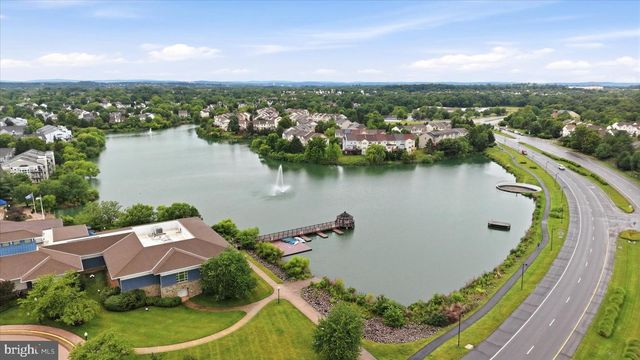 44084 FERNCLIFF TER, Ashburn, VA 20147