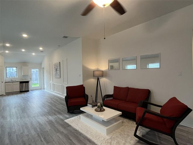 21618 Lemon Beebrush Lane, Katy, TX 77449