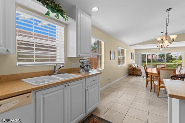 7620 Rozzini LN, Naples, FL 34114