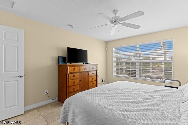 7620 Rozzini LN, Naples, FL 34114