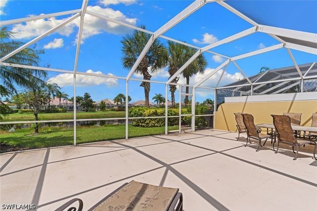 7620 Rozzini LN, Naples, FL 34114