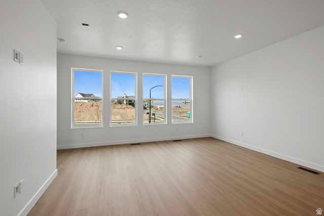 6767 W SOUTH JORDAN PKWY, South Jordan, UT 84009