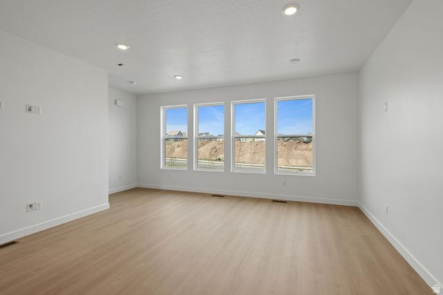 6767 W SOUTH JORDAN PKWY, South Jordan, UT 84009