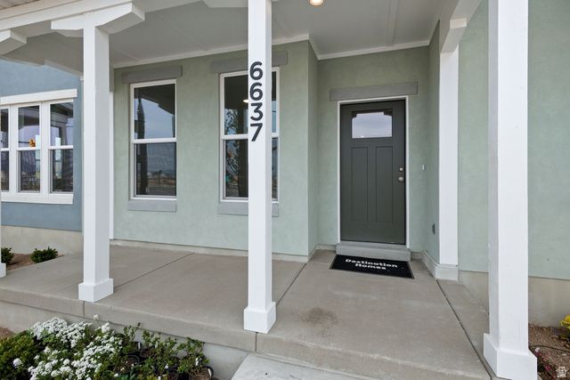 6767 W SOUTH JORDAN PKWY, South Jordan, UT 84009
