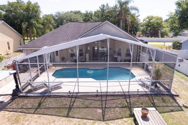 566 MONTANA AVENUE, Davenport, FL 33897