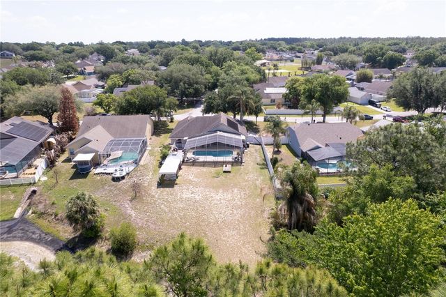 566 MONTANA AVENUE, Davenport, FL 33897