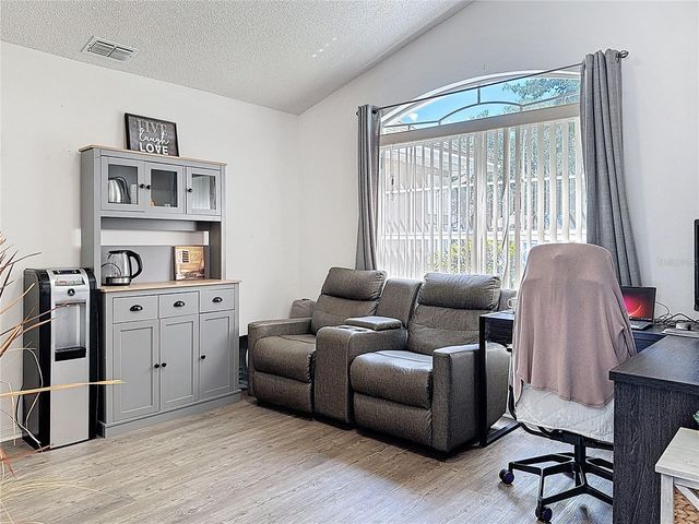 566 MONTANA AVENUE, Davenport, FL 33897