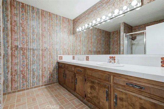3309 Sparr Boulevard, Glendale, CA 91208