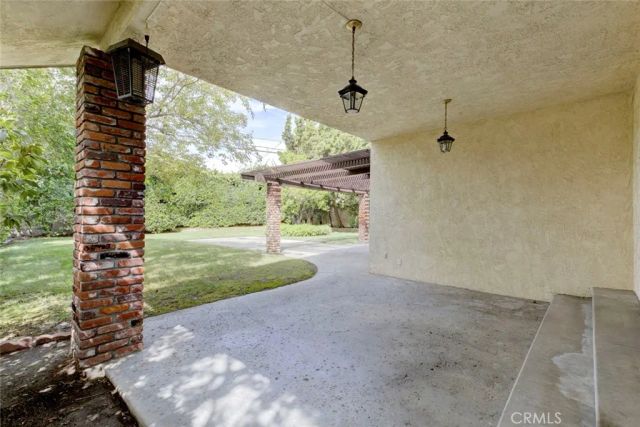 3309 Sparr Boulevard, Glendale, CA 91208