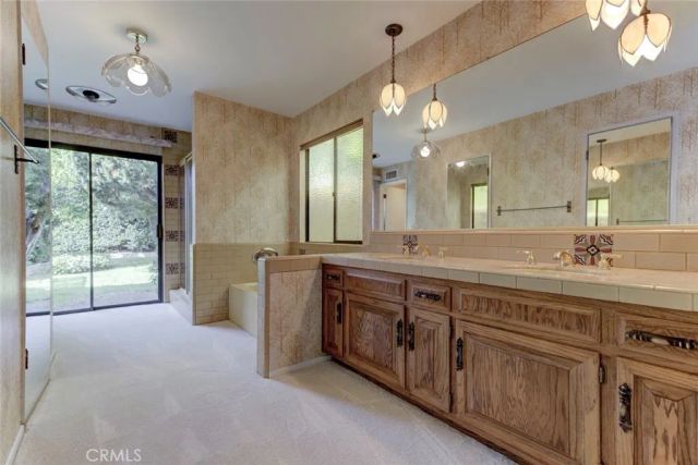 3309 Sparr Boulevard, Glendale, CA 91208