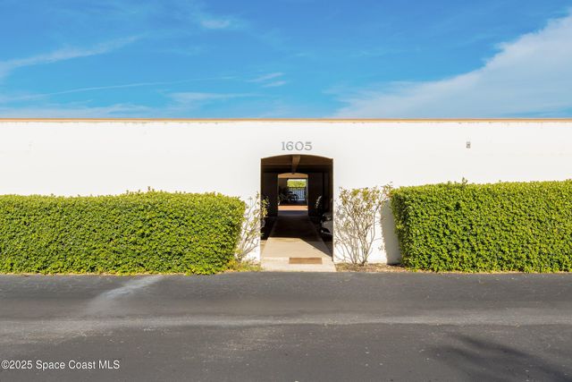 1605 Minutemen Causeway 213, Cocoa Beach, FL 32931