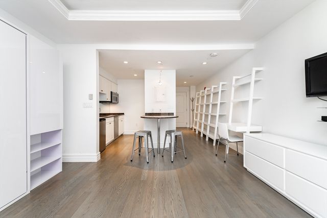 1 Huntington Ave 311, Boston, MA 02116